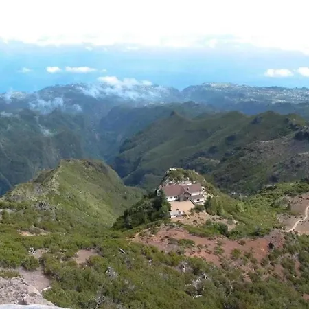 Getaway In Santo Antonio da Serra